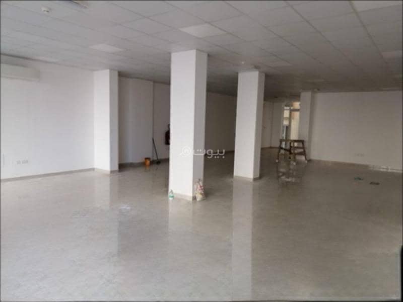 مساحة تجارية للإيجار في المعايل، مسقط