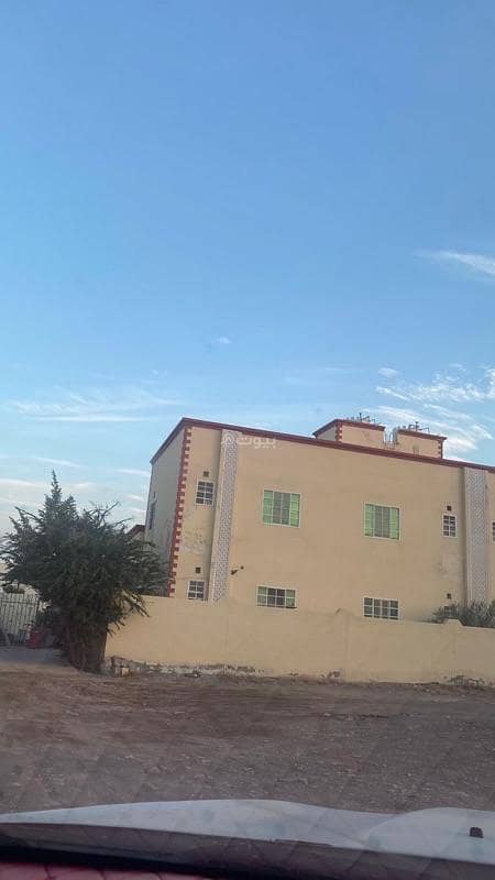 شقة مكونة من 3 غرف نوم للبيع في المعابل، مسقط