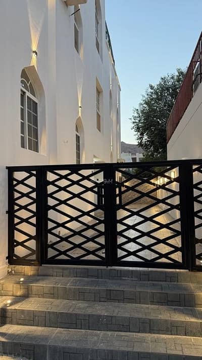 مجمع تجاري  للبيع في روي، مسقط - مبنى تجاري للبيع في روي، مسقط