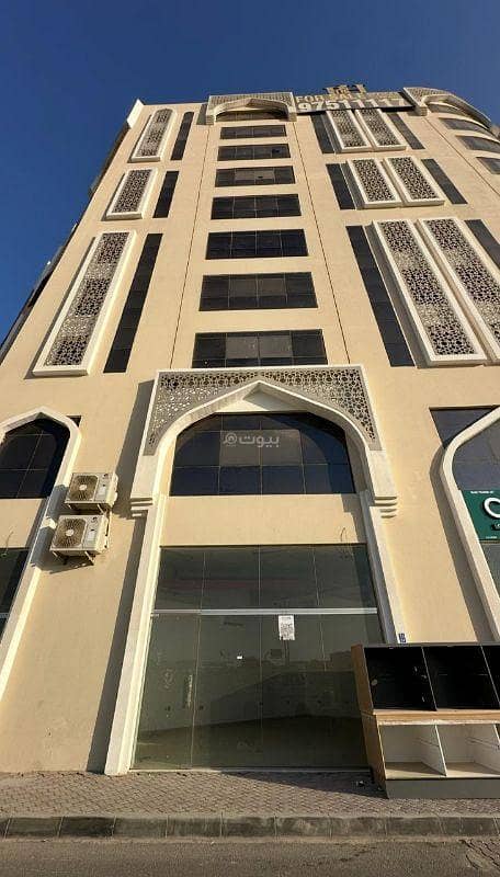 مساحة تجارية للايجار في العذيبة، مسقط