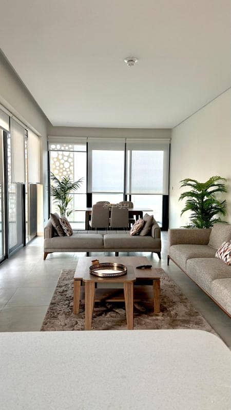 شقة مؤثثة بالكامل غرفتين و صالة للايجار الشهري في الموج شقة مؤثثة بالكامل غرفتين و صالة للايجار الشهري في الموج