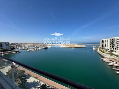 3 Bedroom Flat for Rent in The Wave (Almouj), Muscat - 3 Bedrooms Apartment For Rent The Wave (Almouj) Muscat
