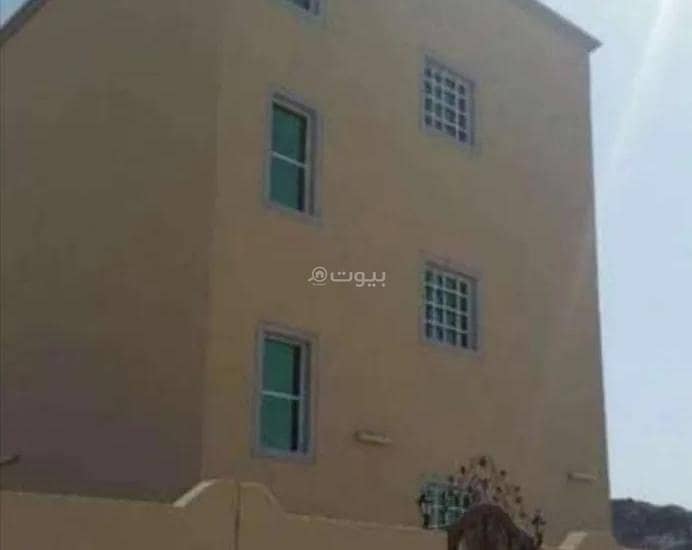 3 Bedrooms Apartment For Rent Al Amarat, Muscat
