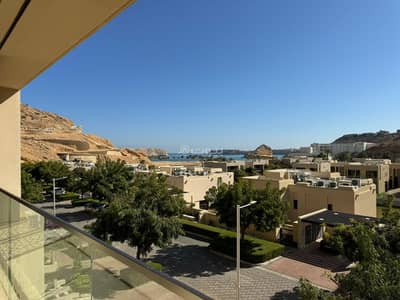 3 Bedroom Flat for Sale in Barr Al Jissah, Muscat - 3 Bedrooms Apartment For Sale in Barr Al Jissah, Muscat
