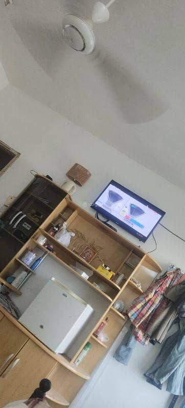 غرفة للايجار في مدينة السلطان قابوس، مسقط