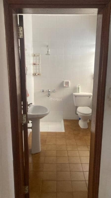 غرفة واحدة للإيجار في روي، مسقط غرفة واحدة للإيجار في روي، مسقط