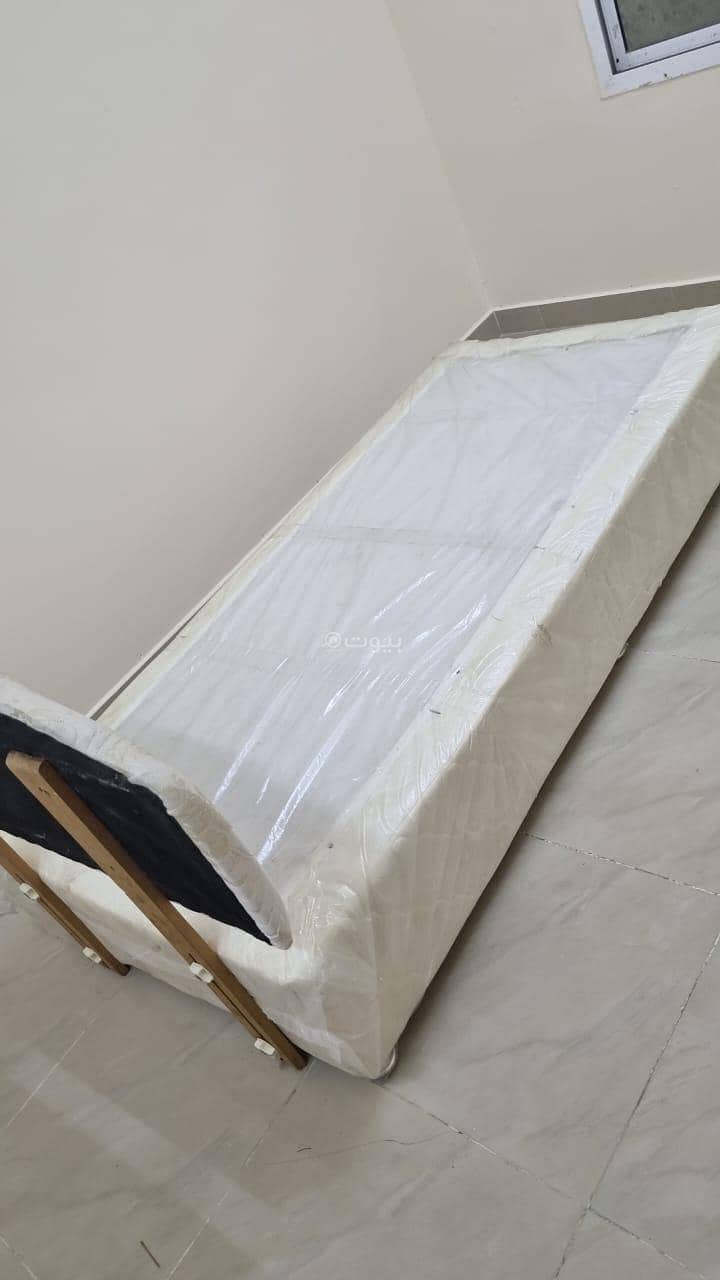 1 Room For Rent in Al Ghubrah, Muscat