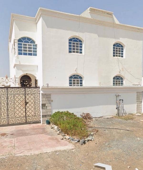 5 Bedrooms Villa For Rent Al Maabilah, Muscat
