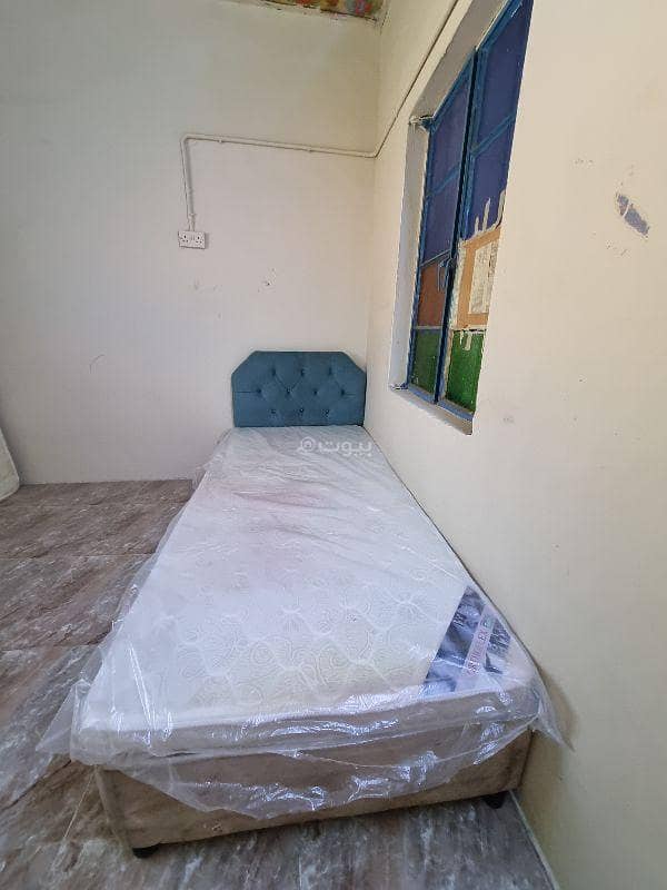 2 Room For Rent in Mutrah, Muscat