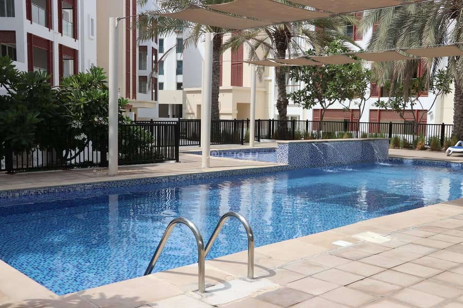 2 Bedrooms Apartment For Sale The Wave (Almouj) Muscat