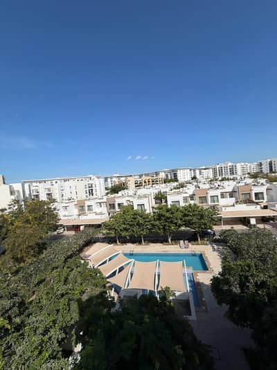 شقة 2 غرفة نوم للايجار في الموج، مسقط - شقة تحتوي على غرفتي نوم للإيجار في الموج (الوطية) مسقط