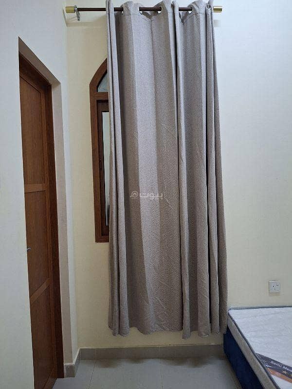 3 Bedrooms Room For Rent Al Khoud, Muscat