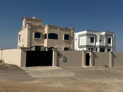 4 Bedroom Villa for Sale in Al Khaboura, Al Batinah - 4 Bedrooms Villa For Sale in Al Khaboura, Al Batinah