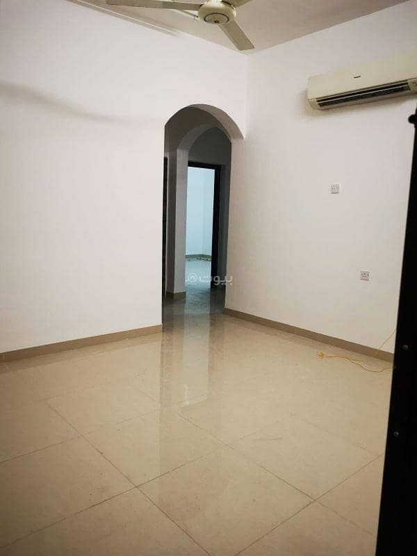 شقة 3 غرف نوم للإيجار في نيزوة، الداخلية شقة 3 غرف نوم للإيجار في نيزوة، الداخلية