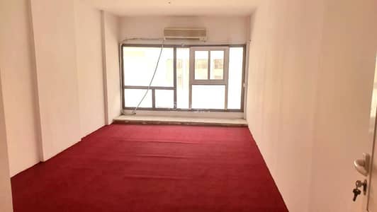 1 Bedroom Room for Rent in Ruwi, Muscat - 1 Room For Rent in Ruwi, Muscat