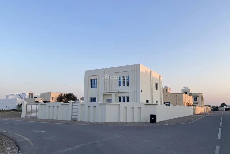 4 Bedrooms Villa For Sale Barka, Al Batinah