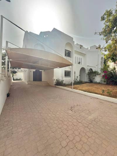 فیلا 3 غرف نوم للايجار في القرم، مسقط - فيلا مكونة من 3 غرف نوم للإيجار في قورم، مسقط