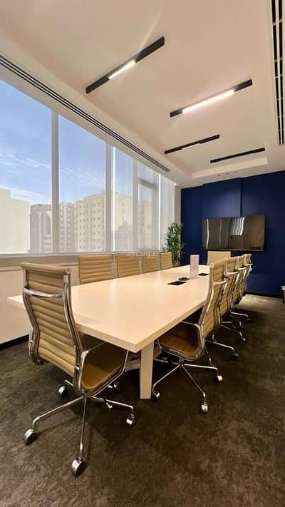 عقارات تجارية اخرى  للايجار في غلا، مسقط - عرض تجاري للإيجار في الغبرة، مسقط