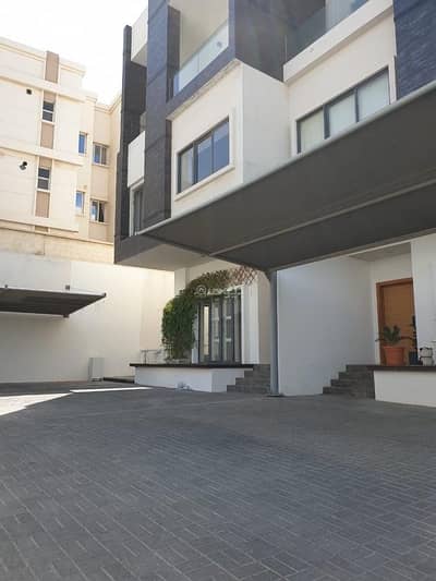 فیلا 3 غرف نوم للايجار في مدينة السلطان قابوس، مسقط - فيلا مكونة من 3 غرف نوم للإيجار في مدينــة السلطان قابوس، مسقط