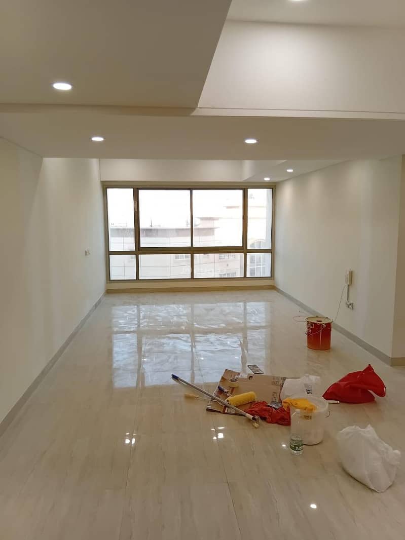 شقة 3 غرف نوم للإيجار في قورم، مسقط