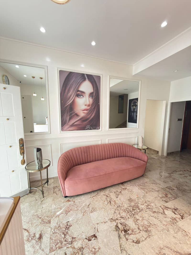 عقار تجاري للبيع في العزبة، مسقط عقار تجاري للبيع في العزبة، مسقط