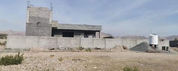 2 Bedroom Chalet for Sale in Al Amarat, Muscat - 2 Bedrooms Chalet For Sale in Al Amarat, Muscat