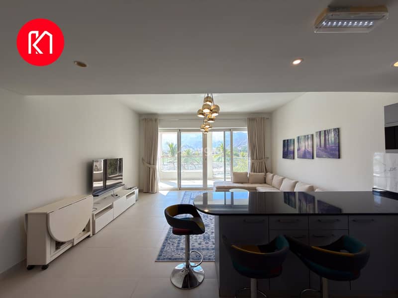 شقة مكونة من غرفتي نوم للبيع في السيفة، مسقط