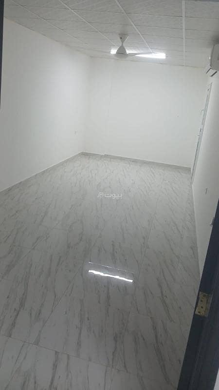 1 Room For Rent in Al Seeb, Muscat 1 Room For Rent in Al Seeb, Muscat