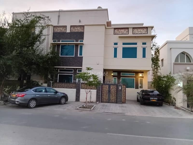 فيلا مكونة من 7 غرف نوم للإيجار في الخوض، مسقط