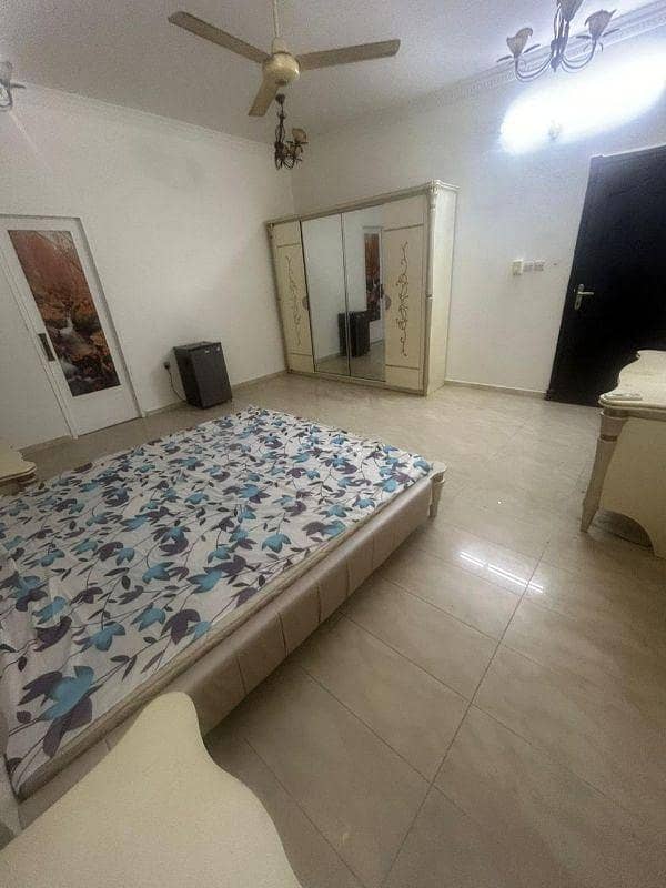 شقة مكونة من غرفة نوم واحدة للإيجار في عزيبة، مسقط شقة مكونة من غرفة نوم واحدة للإيجار في عزيبة، مسقط