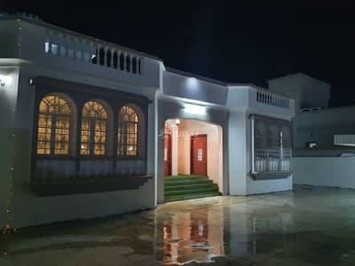 Other Commercial for Rent in Al Maabilah, Muscat - Other Commercial Property For Rent in Al Maabilah, Muscat