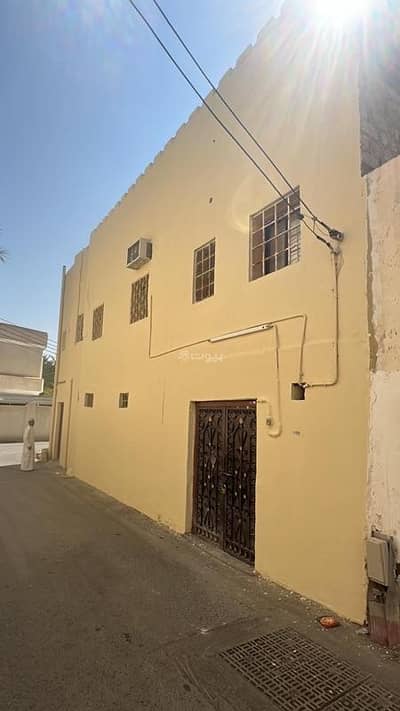 شقة 5 غرف نوم للايجار في نزوى، الداخلية - 5 غرف نوم شقة للايجار في نزيوا، الداخلية