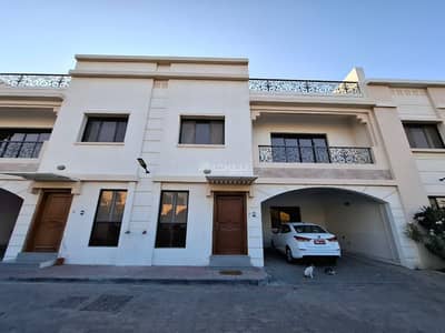 فیلا 5 غرف نوم للايجار في مدينة السلطان قابوس، مسقط - فيلا مكونة من 5 غرف نوم للإيجار في مدينة السلطان قابوس, مسقط