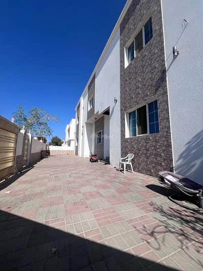 8 Bedroom Villa for Rent in Al Maabilah, Muscat - 8 Bedrooms Villa For Rent in Al Maabilah, Muscat