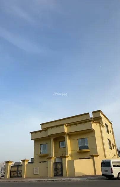 فيلا تتكون من 6 غرف نوم للبيع في العمارات، مسقط فيلا تتكون من 6 غرف نوم للبيع في العمارات، مسقط