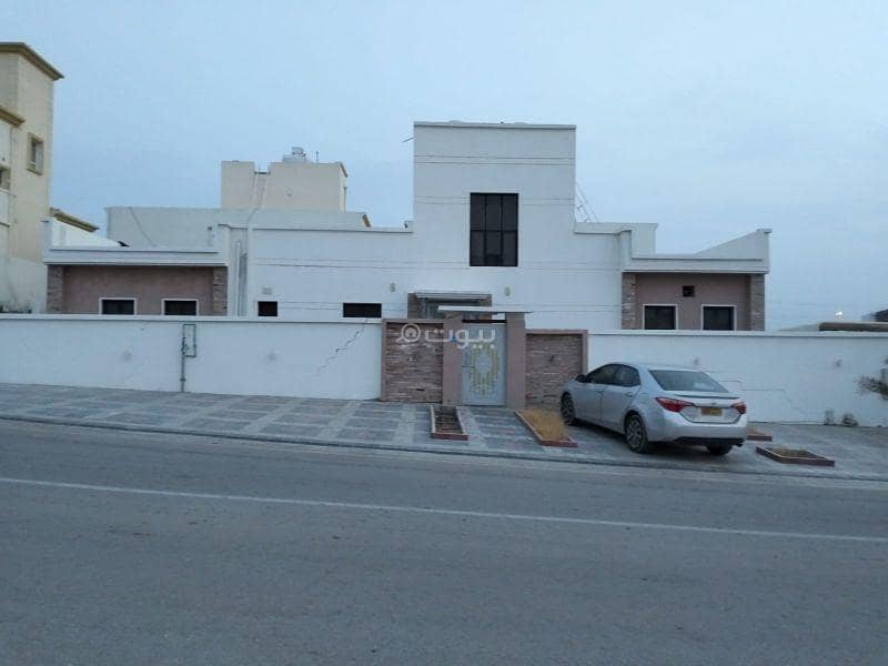 3 Bedrooms Villa For Rent Al Maabilah, Muscat
