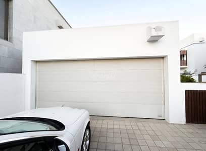 فیلا 5 غرف نوم للبيع في الموج، مسقط - فيلا مكونة من 5 غرف نوم للبيع في الموج مسقط