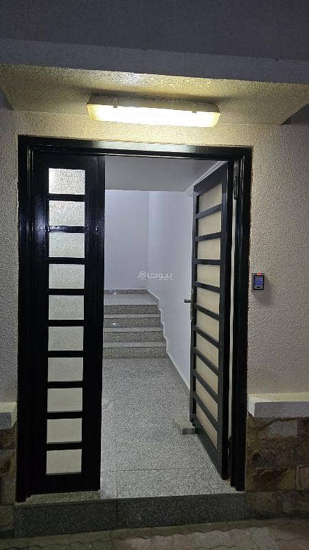 شقة مكونة من 3 غرف نوم للإيجار في المعابل، مسقط شقة مكونة من 3 غرف نوم للإيجار في المعابل، مسقط