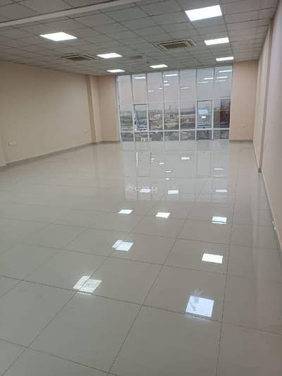 عقارات تجارية اخرى  للايجار في بوشر، مسقط - 0 غرفة تجارية للإيجار في بوشر، مسقط