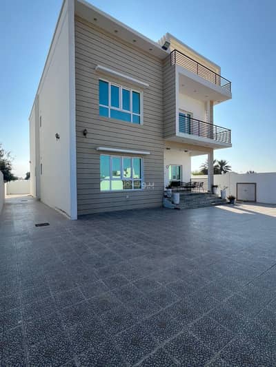 5 Bedroom Villa for Sale in Barka, Al Batinah - 5 Bedrooms Villa For Sale in Barka, Al Batinah