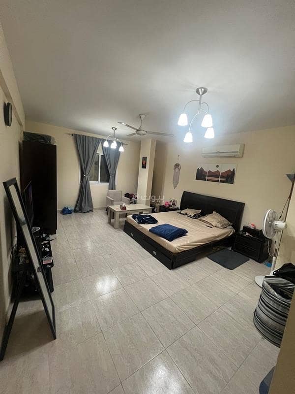 غرفة واحدة للإيجار في روي، مسقط غرفة واحدة للإيجار في روي، مسقط