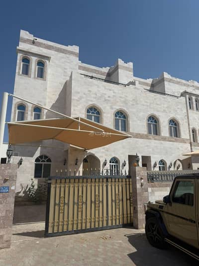 4 Bedroom Villa for Rent in Al Hail, Muscat - 5 Bedrooms Villa For Rent in Qurum, Muscat