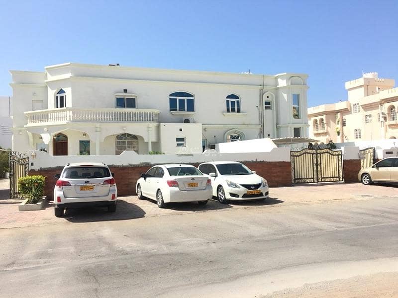 فيلا 12 غرفة نوم للبيع في الهيلي، مسقط فيلا 12 غرفة نوم للبيع في الهيلي، مسقط