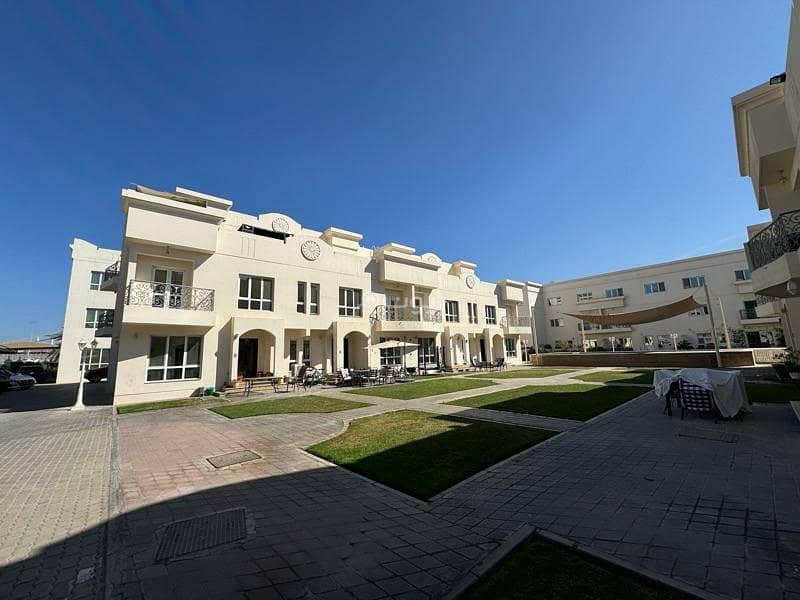 فيلا مكونة من 5 غرف نوم للإيجار في البوشري، مسقط فيلا مكونة من 5 غرف نوم للإيجار في البوشري، مسقط