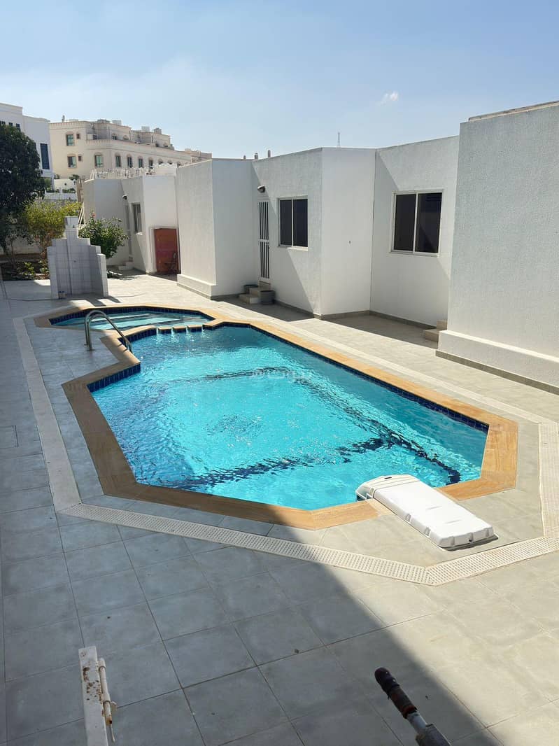 5 Bedrooms Villa For Rent Qurum, Muscat 5 Bedrooms Villa For Rent Qurum, Muscat