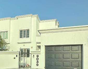 فيلا مكونة من 5 غرف نوم للإيجار في الأنصب، مسقط فيلا مكونة من 5 غرف نوم للإيجار في الأنصب، مسقط