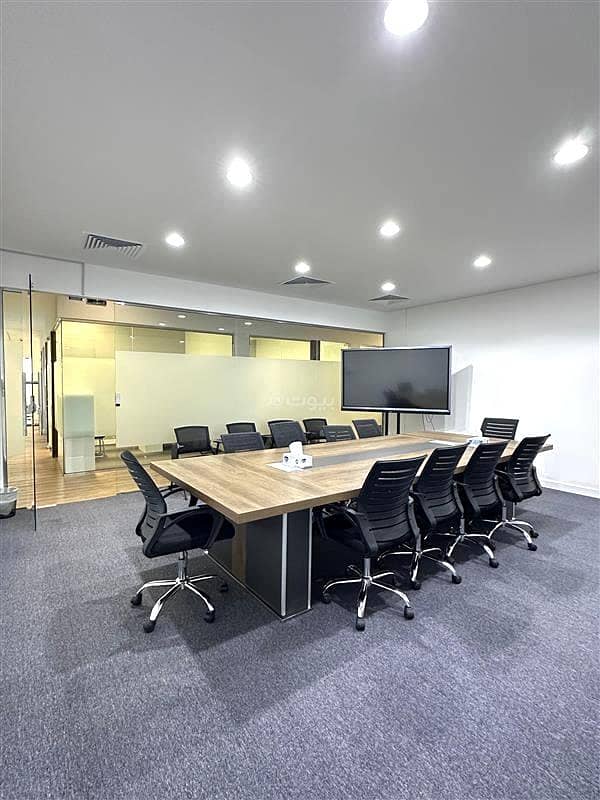 عقار تجاري للايجار في القرم، مسقط عقار تجاري للايجار في القرم، مسقط