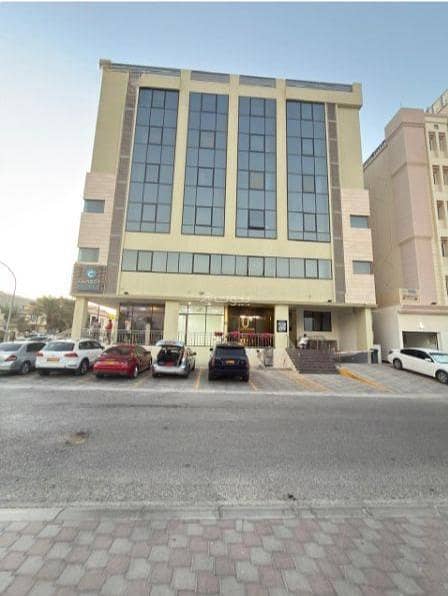 مساحة تجارية للإيجار في العذيبة، مسقط مساحة تجارية للإيجار في العذيبة، مسقط