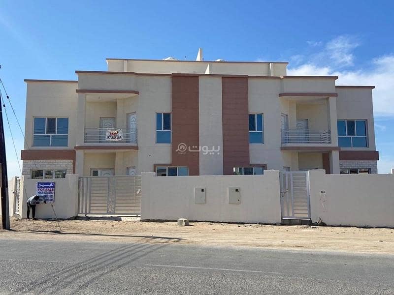 4 Bedroom Villa For Sale in Barka, Al Batinah 4 Bedroom Villa For Sale in Barka, Al Batinah