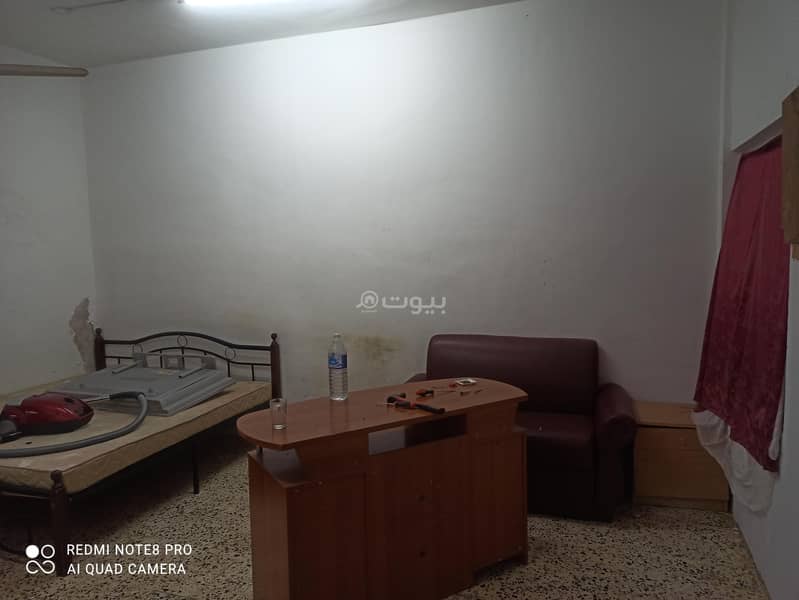 غرفة نوم واحدة للإيجار في روي، مسقط غرفة نوم واحدة للإيجار في روي، مسقط